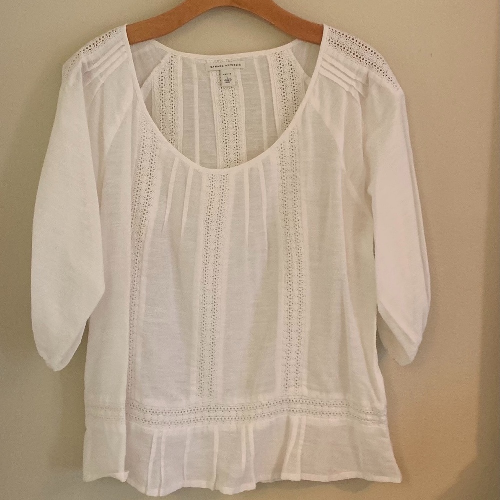 BANANA REPUBLIC - Gauze and Lace Blouse